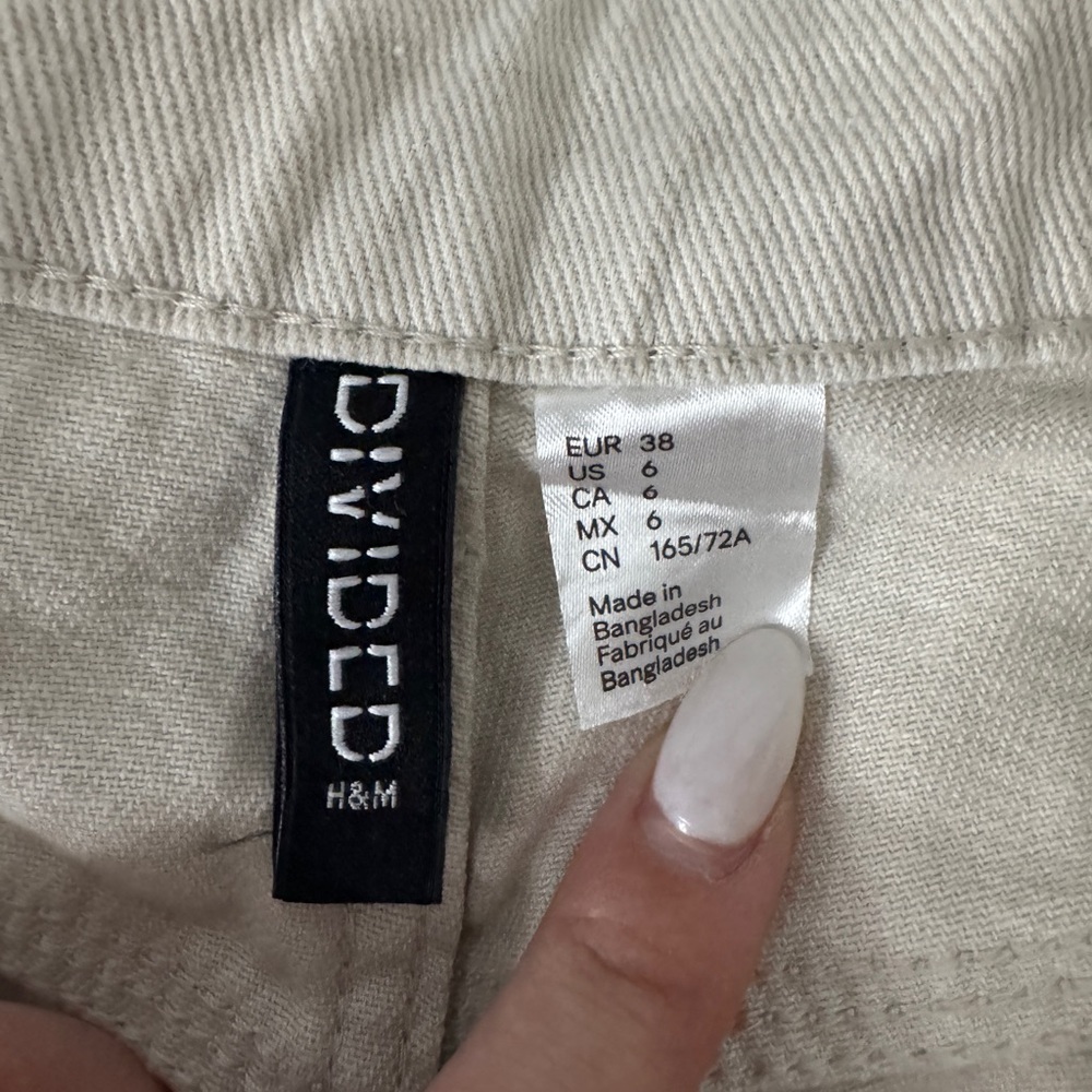 H&M Cargo Pants - Picture 2 of 3